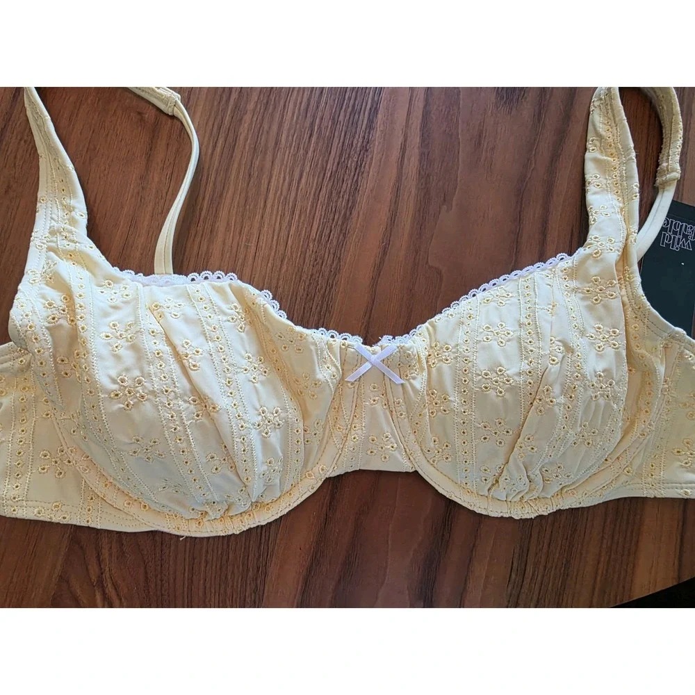 Wild Fable Yellow Eyelet Underwire Swimsuit Top Size L 12-14 NWT  Lace (249)